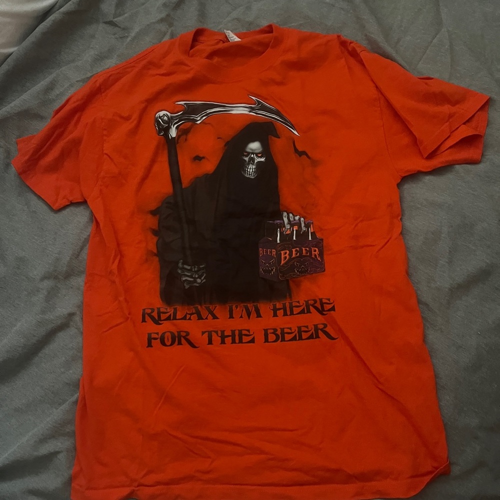 Halloween T-shirt size Medium